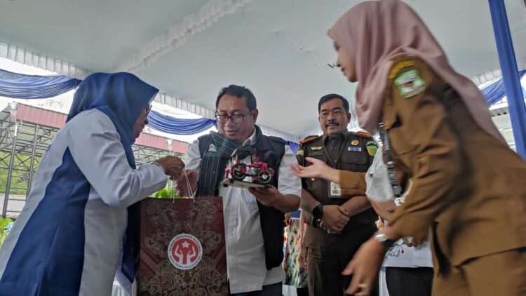 Ekspedisi Toba- HPN 2023: Asyiknya Jalan-Jalan Sore dengan Becak Motor Siantar