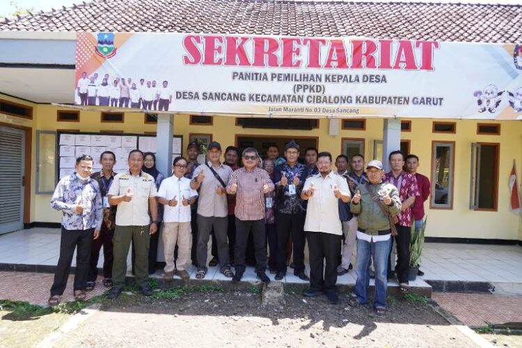 Kunker Ke Cibalong, Bupati Garut Cek Kesiapan Pilkades Dan PIN Polio