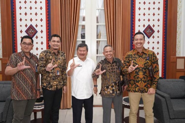 Bupati Garut Terima Kunjungan Dirjen Dukcapil Kemendagri RI
