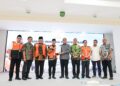 Muzani Serahkan Rp 500 juta Hasil Lelang Sapi ke Baznas untuk Korban Bencana Sumbar