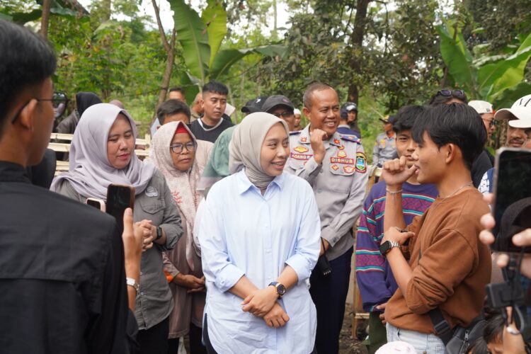 Wakil Bupati Garut Tinjau Langsung Penanganan Sampah di Sucinaraja, Dorong Pengolahan Sampah Berbasis Masyarakat